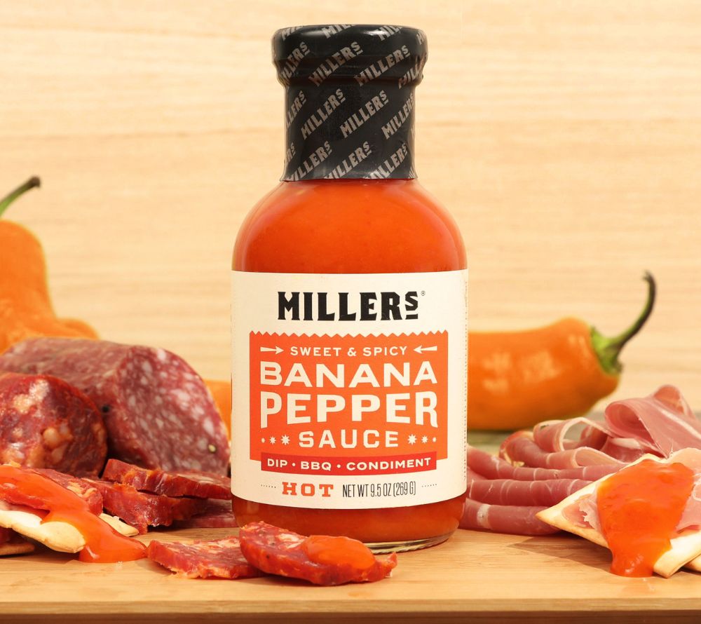 Banana Pepper Hot Sauce von Miller's Gourmet Foods kaufen – Fruchtig-scharf mit Bananenpfeffer, ideal für BBQ & Snacks