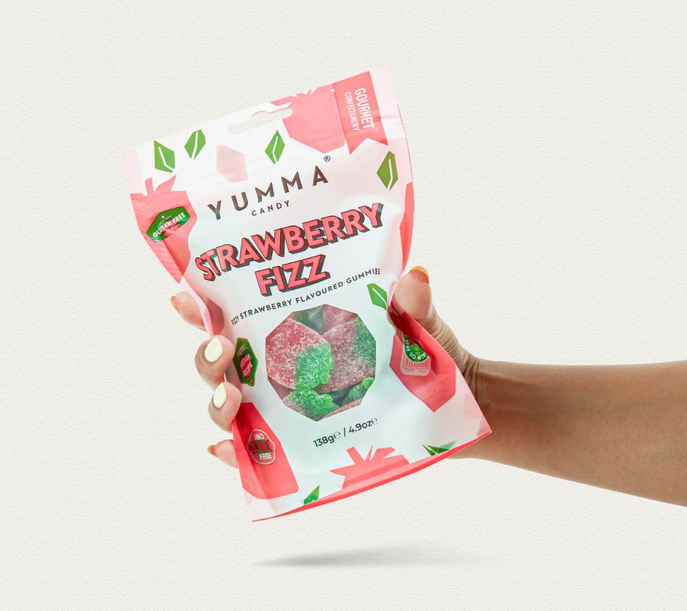 Strawberry Fizz Pouch Bag von Yumma Candy ☆ Vegane Gummibonbons mit Erdbeere ☆ Aus England