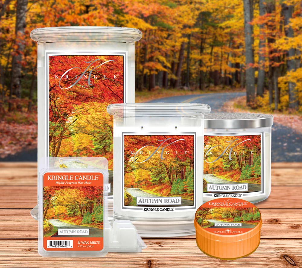 
                  
                    Autumn Road Duftkerze von Kringle Candle kaufen – Würzig-orientalischer Duft mit Kakao, Kaffee & Muskat
                  
                