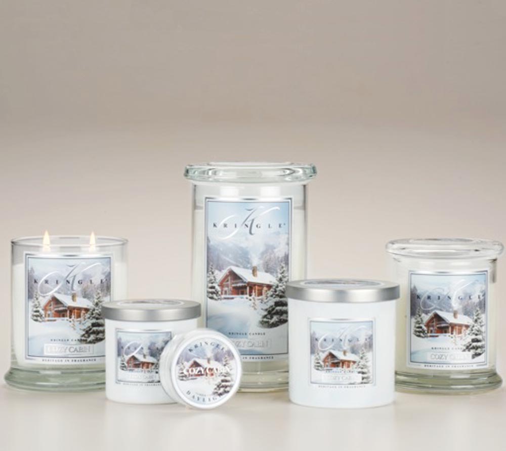 
                  
                    Cozy Cabin Duftkerze online bestellen – Vanille, Zimt & Holz für gemütliche Winterabende
                  
                