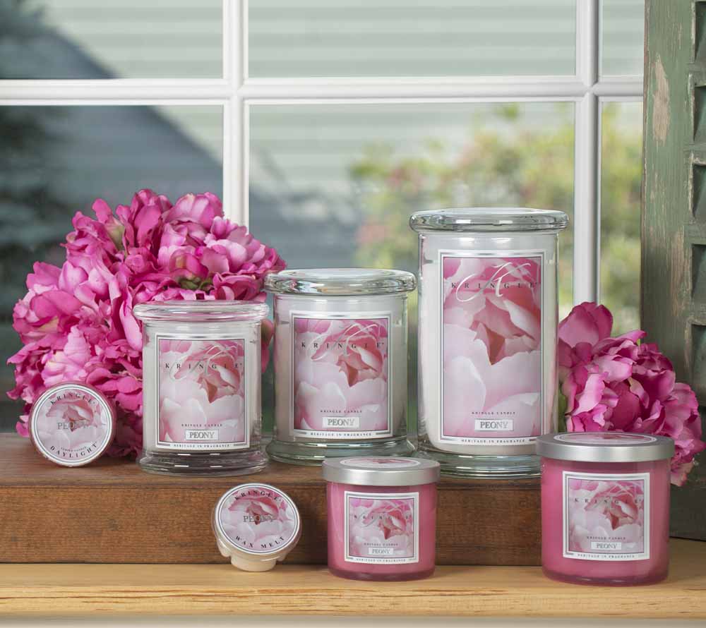 Peony Duftkerze von Kringle Candle kaufen – Pfingstrose, Rosen, Jasmin & Maiglöckchen