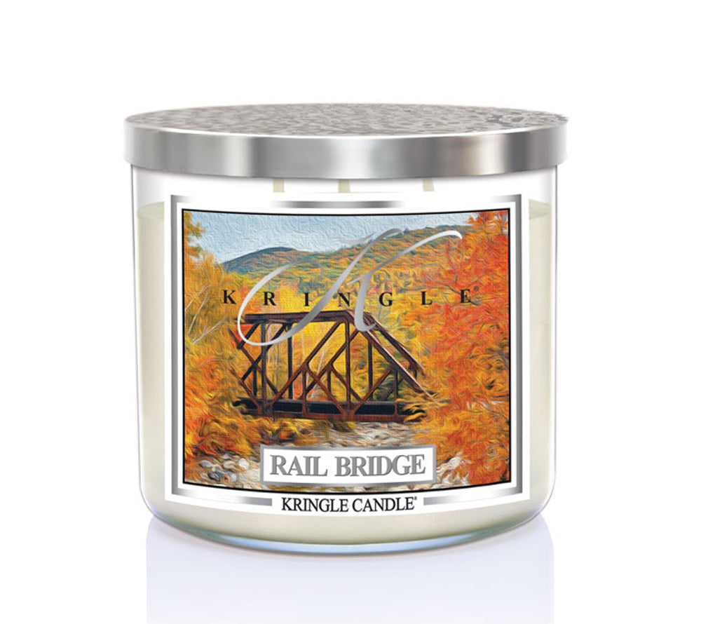 
                  
                    Rail Bridge Kerze online bestellen – Herbstduft mit Apfel, Bergamotte & Moschus
                  
                