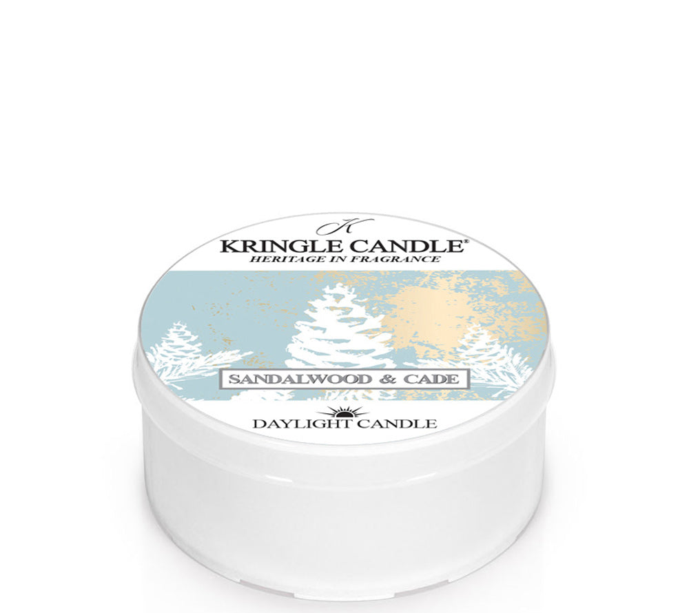Sandalwood & Cade Duftkerze von Kringle Candle kaufen – Sandelholz & Kiefer online bestellen