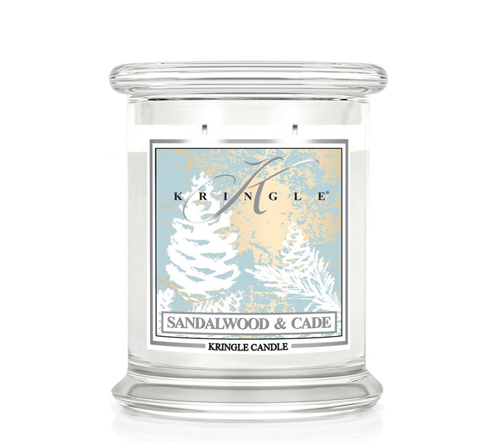 
                  
                    Sandalwood & Cade Duftkerze von Kringle Candle kaufen – Sandelholz & Kiefer online bestellen
                  
                