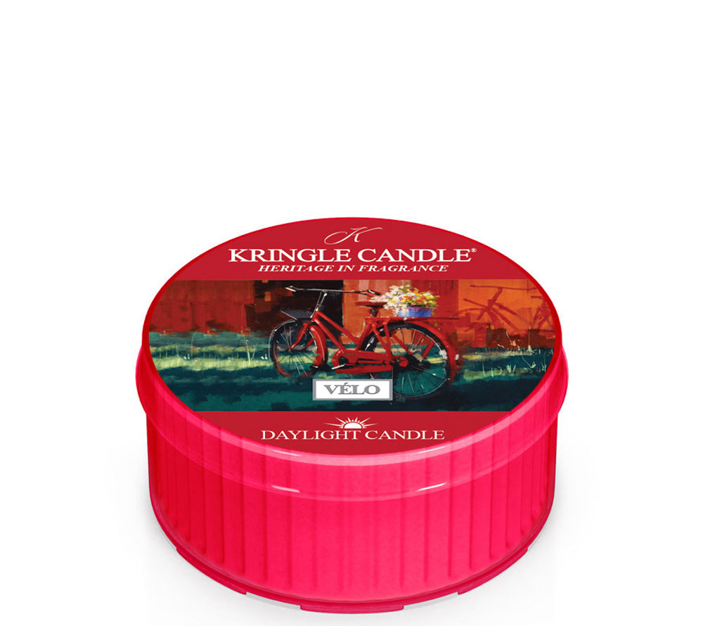 
                  
                    Daylight Duftkerze Vélo ♥ Frischer Duft ♥ Für den Herbst ♥ Sorgt für eine warme Atmosphäre ♥ Importiert aus den USA » Jetzt bestellen! 
                  
                